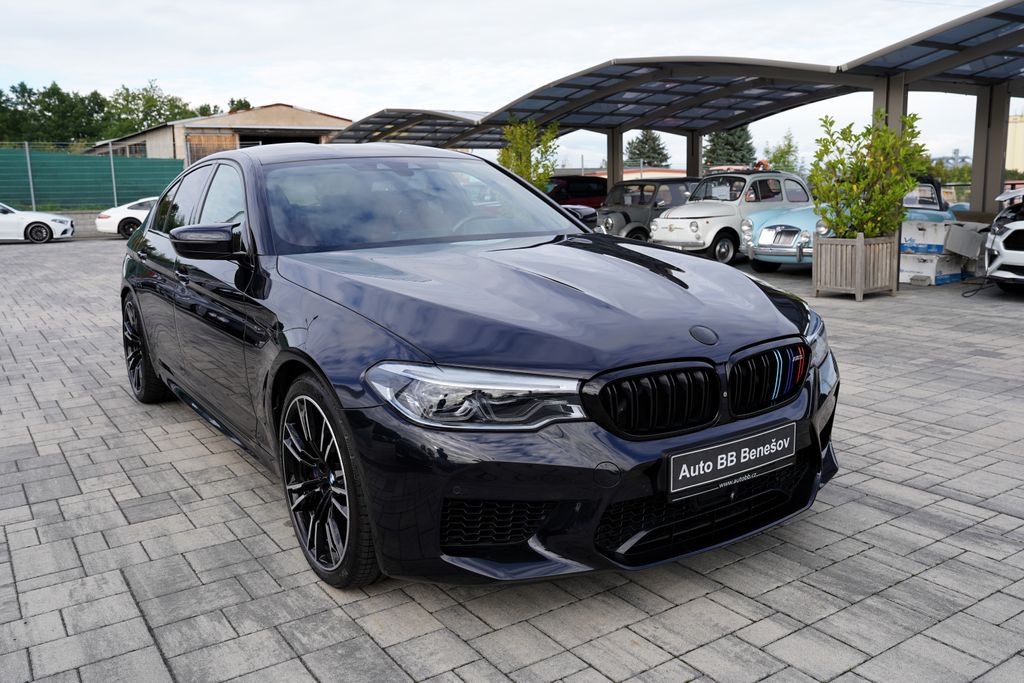 BMW M5