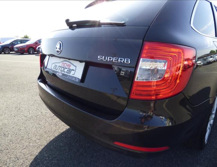 Škoda Superb 69