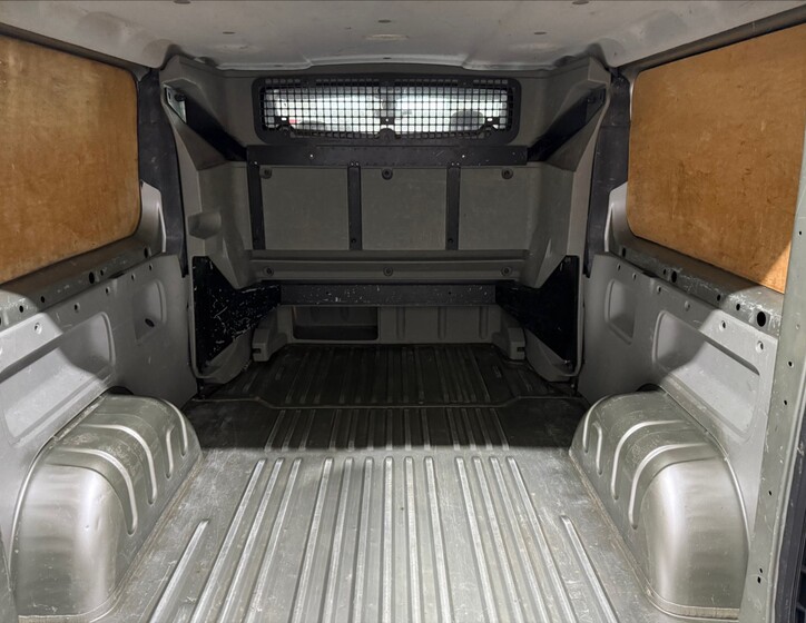 Renault Trafic 17