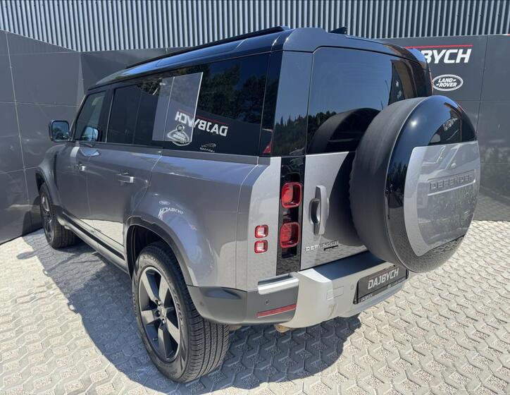 Land Rover Defender 8