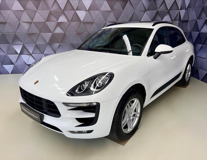 Porsche Macan 1