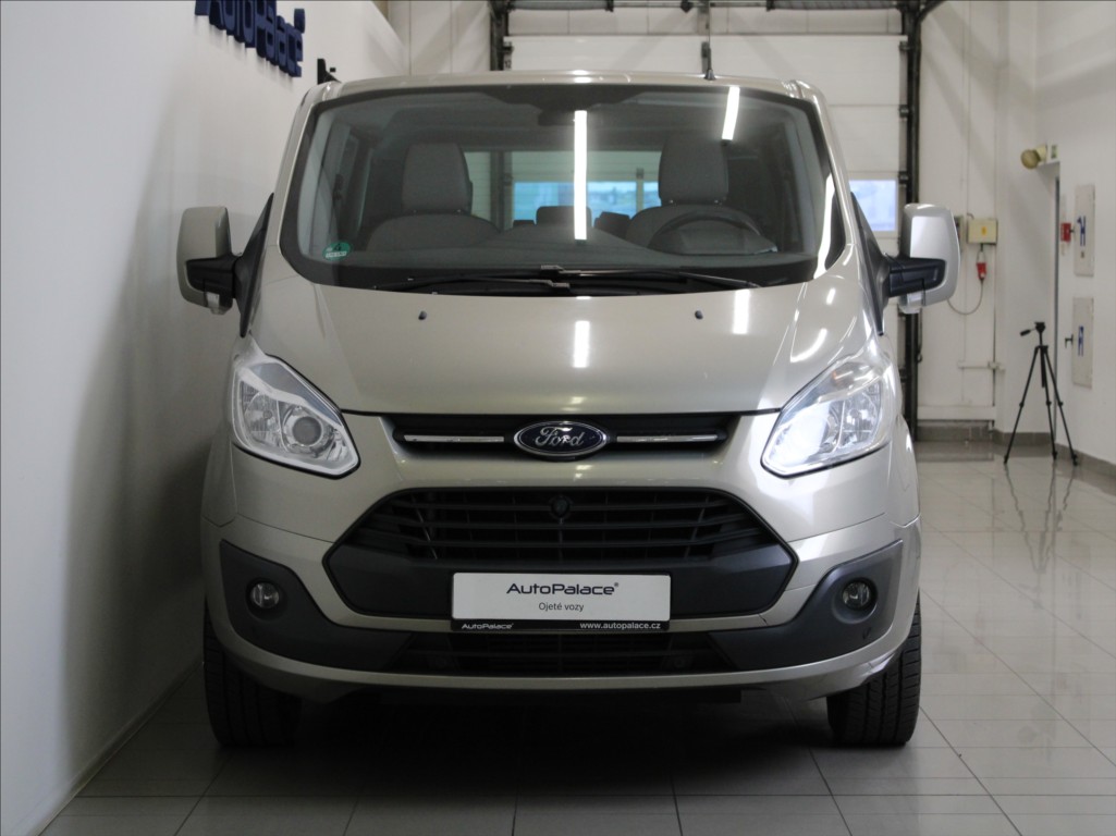 Ford Tourneo Custom