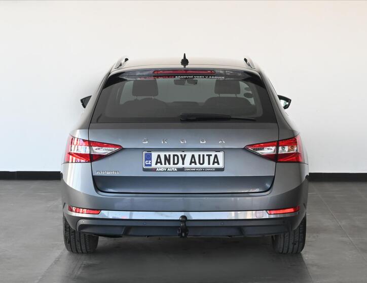 Škoda Superb 4