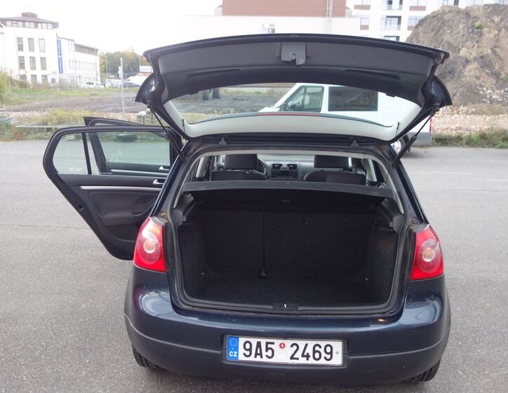 Volkswagen Golf 18
