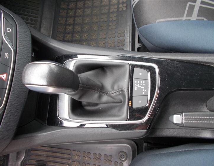 Peugeot 308 21