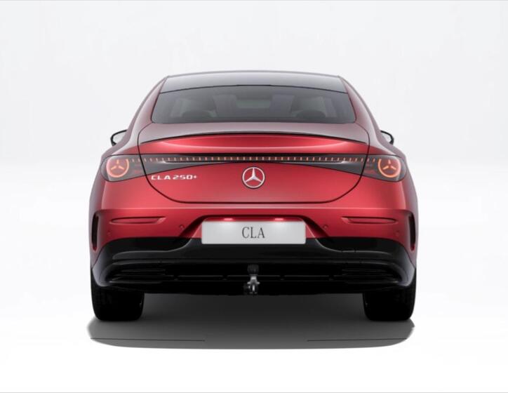 Mercedes-Benz CLA 5