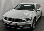 Volkswagen Passat 1