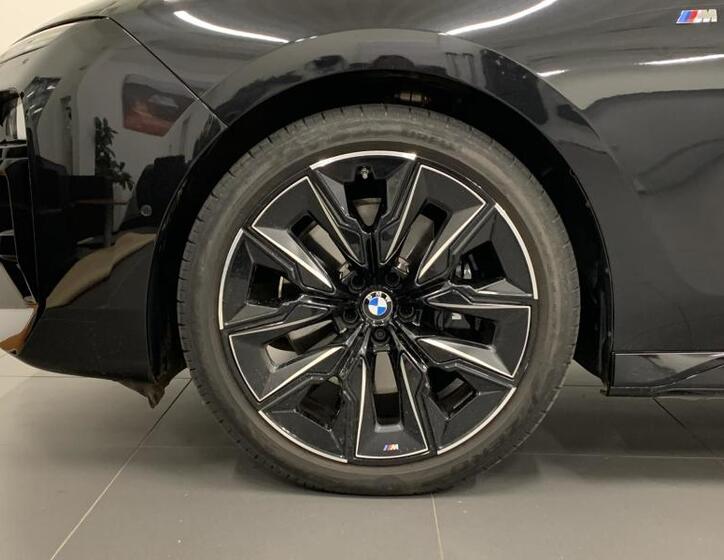 BMW Řada 7 3