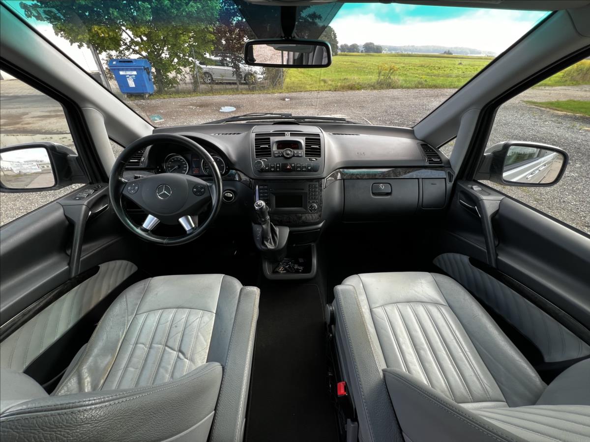 Mercedes-Benz Viano