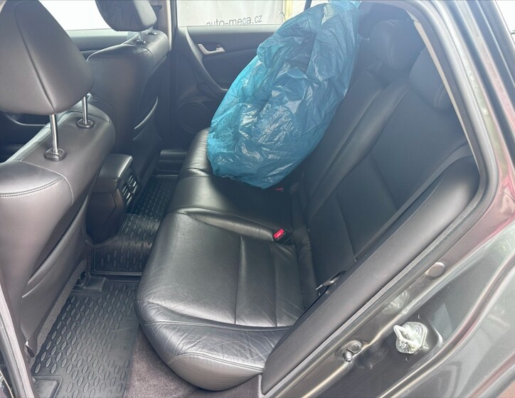 Honda Accord 11