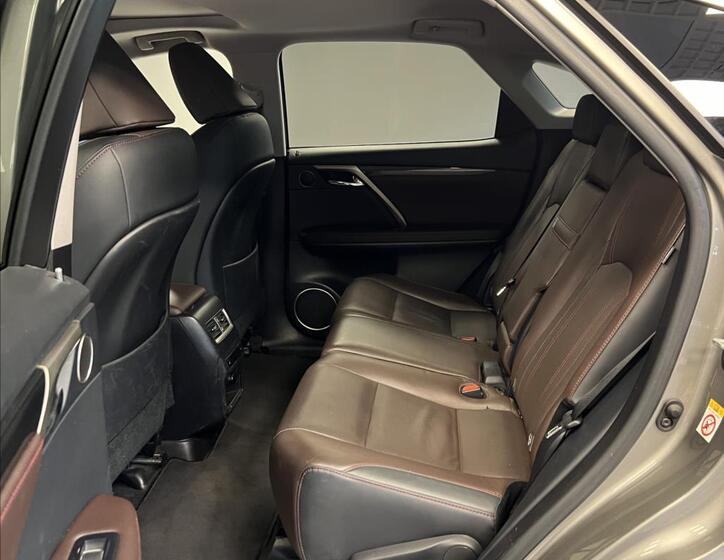 Lexus RX 450h 8