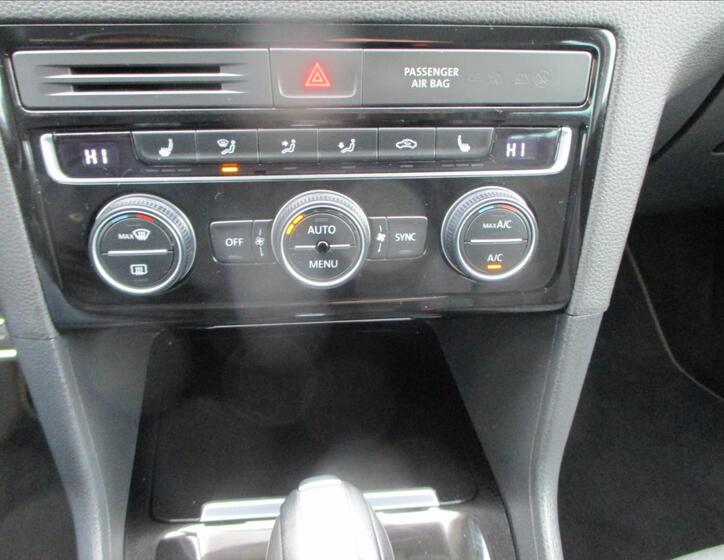 Volkswagen Golf Sportsvan 13