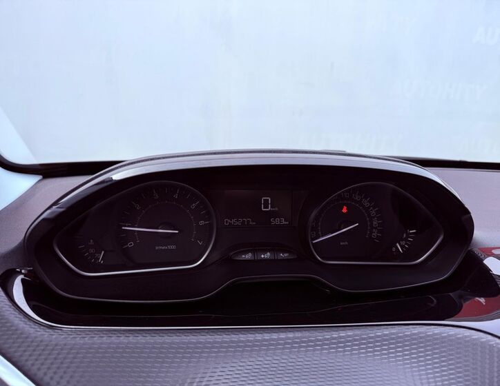 Peugeot 2008 16