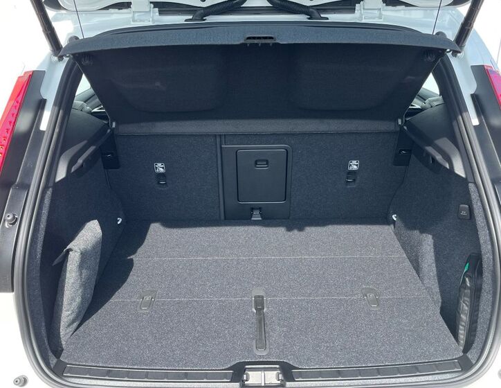 Volvo XC40 21