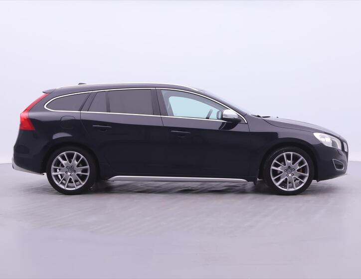 Volvo V60 8
