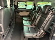 Ford Tourneo Custom 19