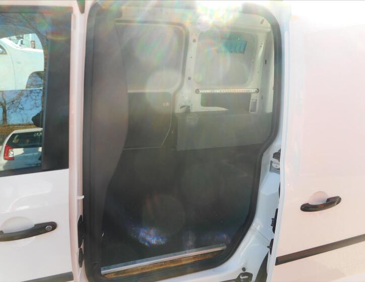 Volkswagen Caddy 19