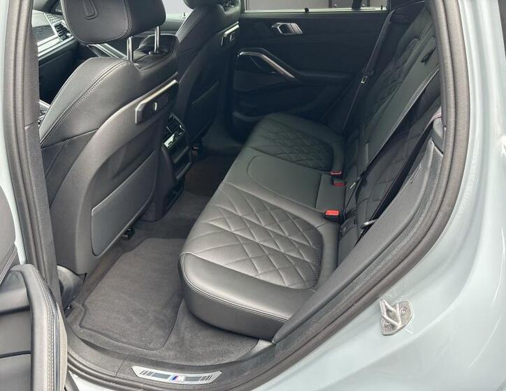 BMW X6 12
