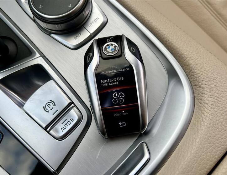 BMW Řada 7 54