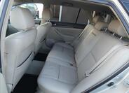 Toyota Avensis 10