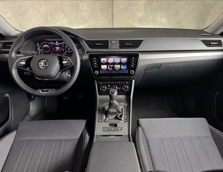 Škoda Superb 17