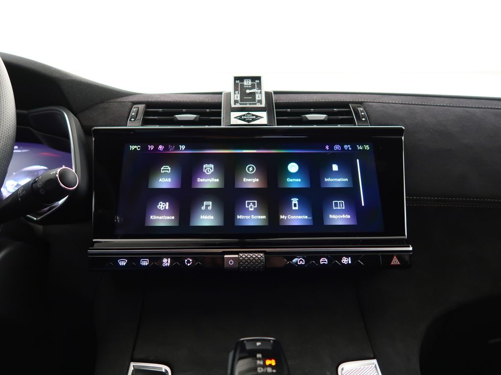 DS Automobiles DS7 Crossback