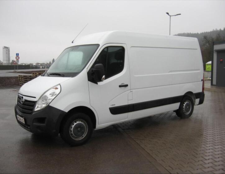 Opel Movano 2
