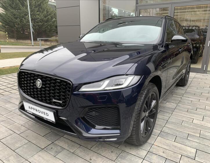 Jaguar F-Pace 3