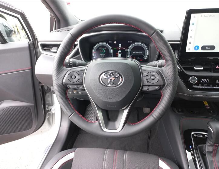 Toyota Corolla 16