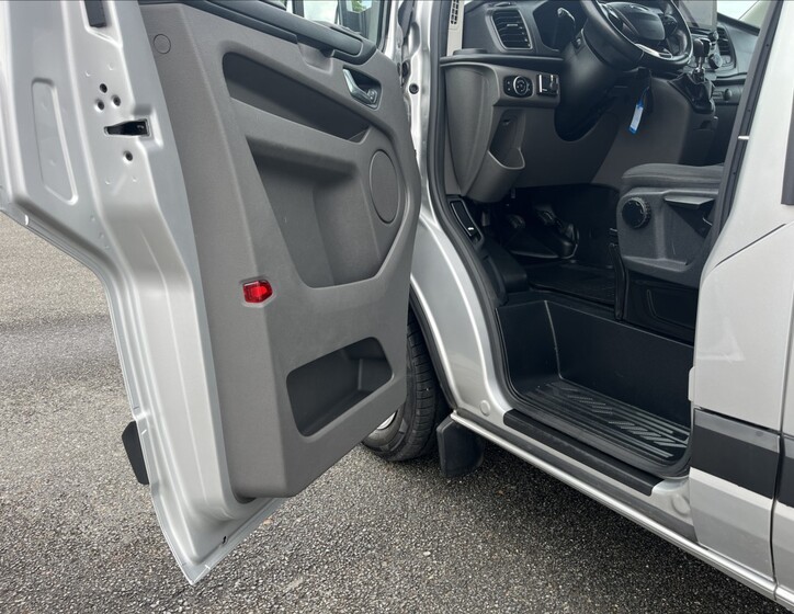 Ford Transit Custom 42