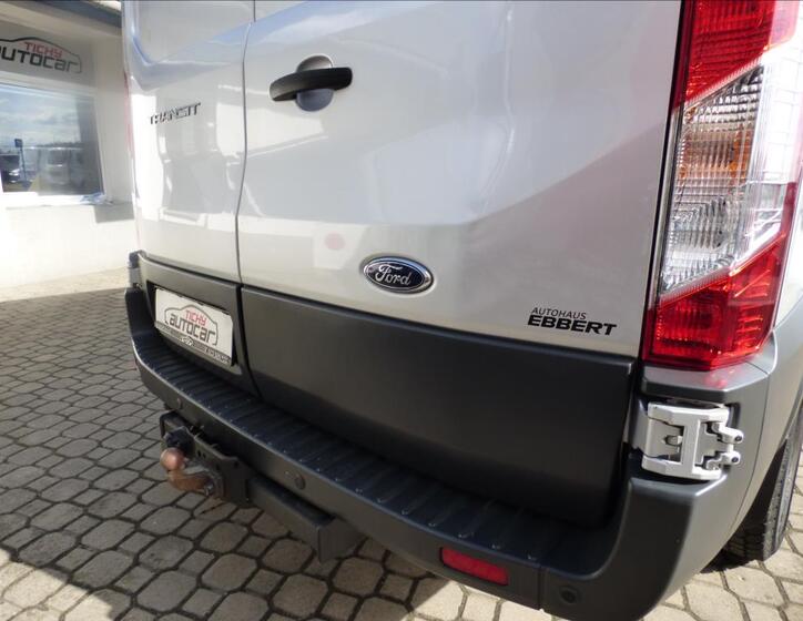 Ford Transit 51