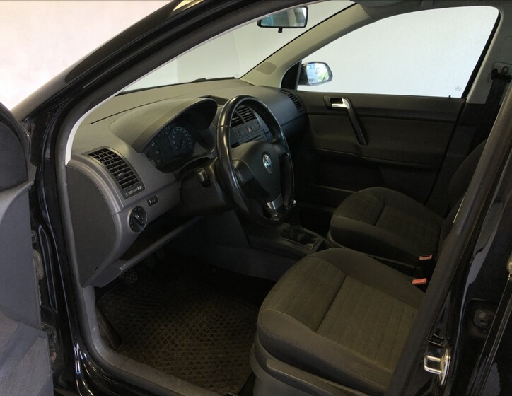 Volkswagen Polo 9