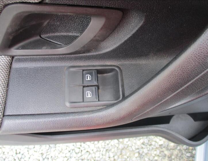 Škoda Roomster 14