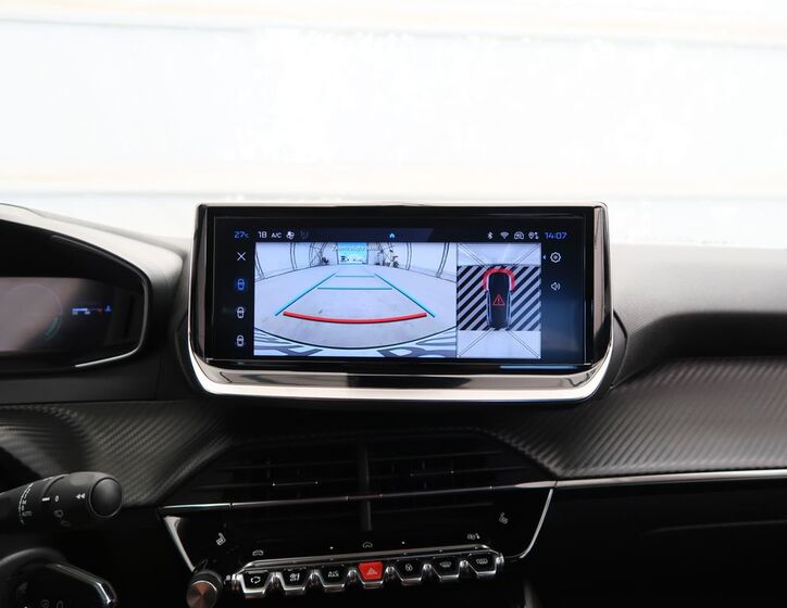 Peugeot 208 25