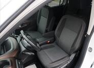 Peugeot Rifter 10