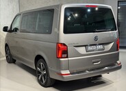 Volkswagen Multivan 11