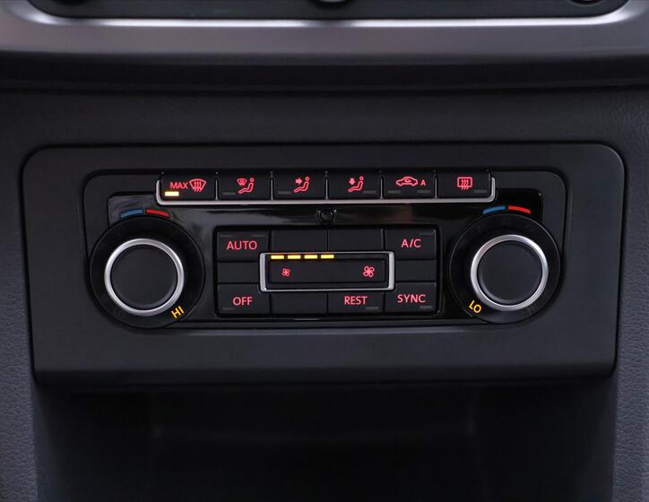 Volkswagen Amarok 27