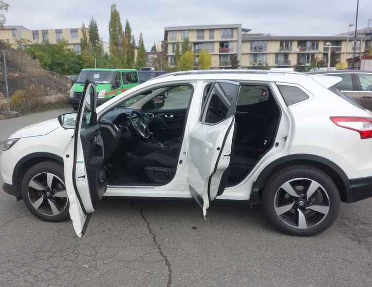 Nissan Qashqai 13