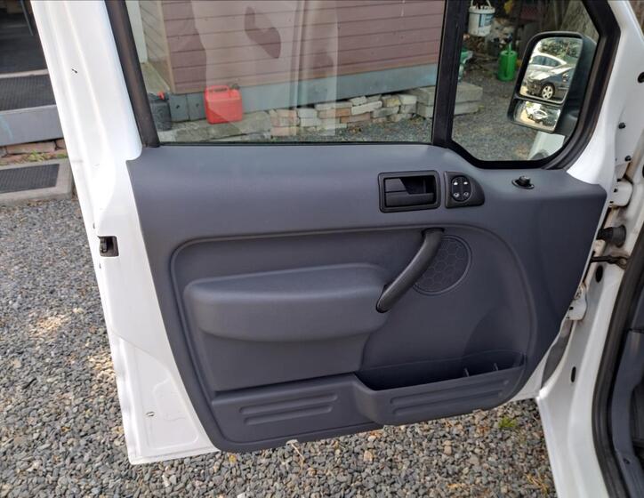 Ford Transit Connect 15