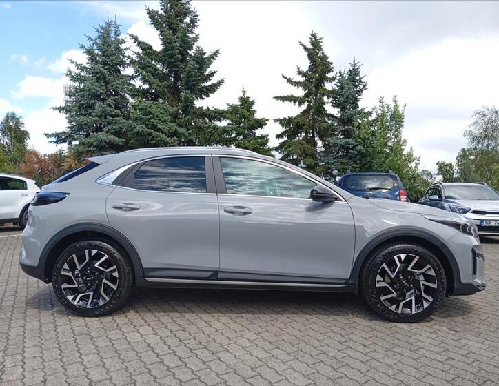 KIA XCeed 11
