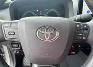 Toyota C-HR 14