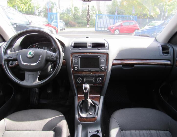 Škoda Octavia 11