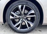 Volvo V60 12
