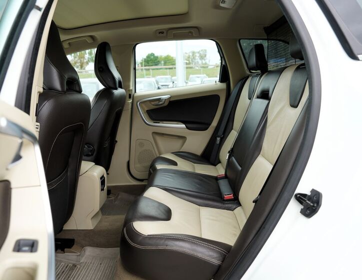 Volvo XC60 36