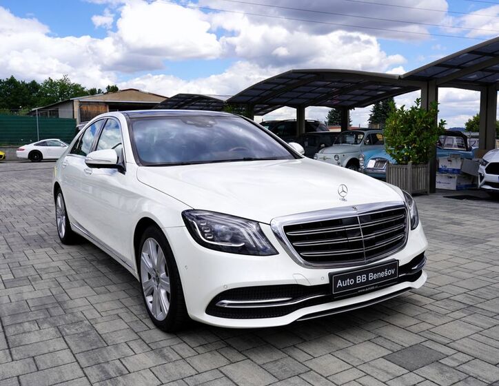 Mercedes-Benz Třídy S 8