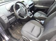 Mazda 5 9
