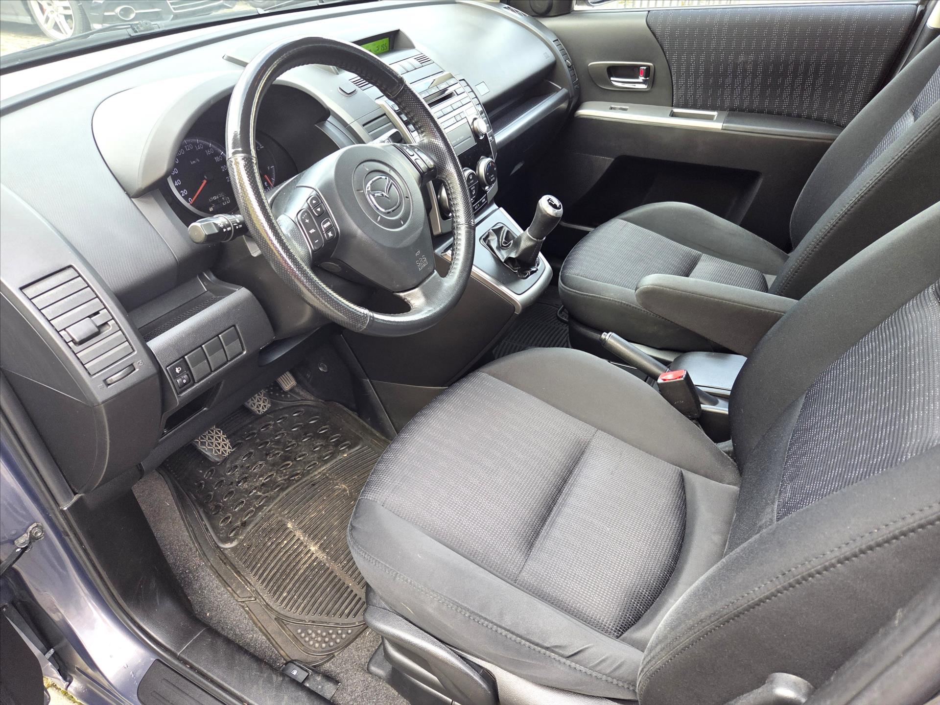 Mazda 5