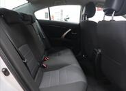 Toyota Avensis 14