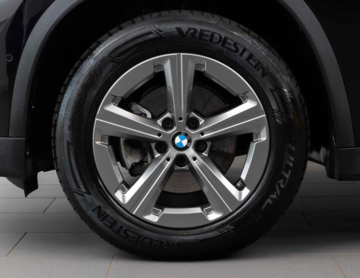 BMW X1 6