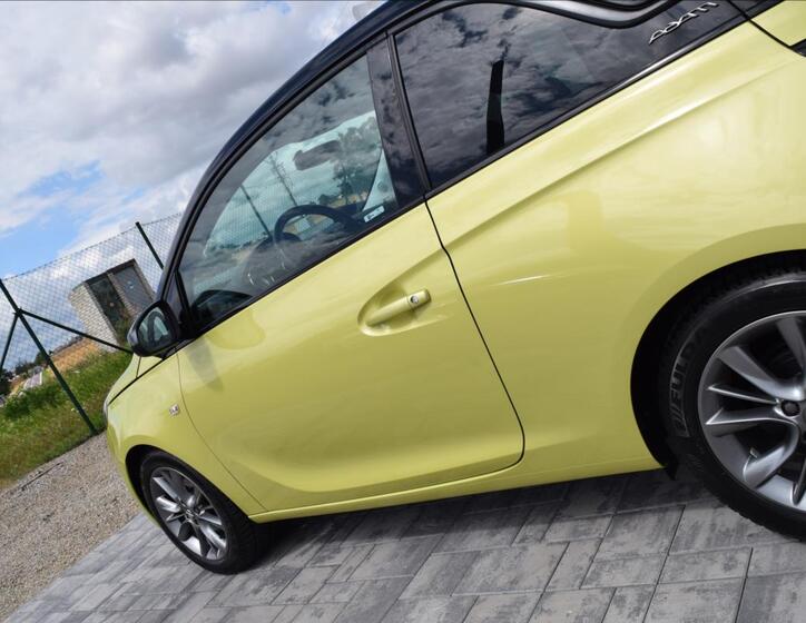 Opel Adam 11